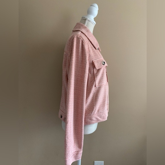 Bagatelle Shacket Blush and Cream Jacket - Picture 4 of 11